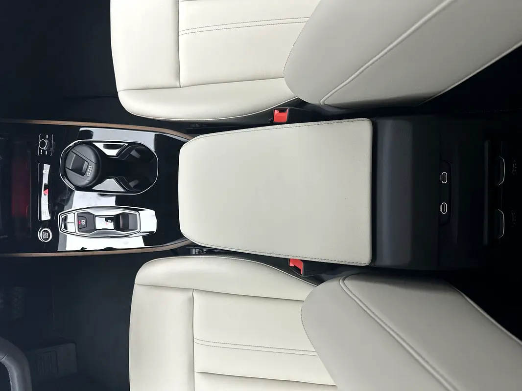 AUDI A5 2.0 TFSI 2025 - photo 8 - Import Émirats | International Cars