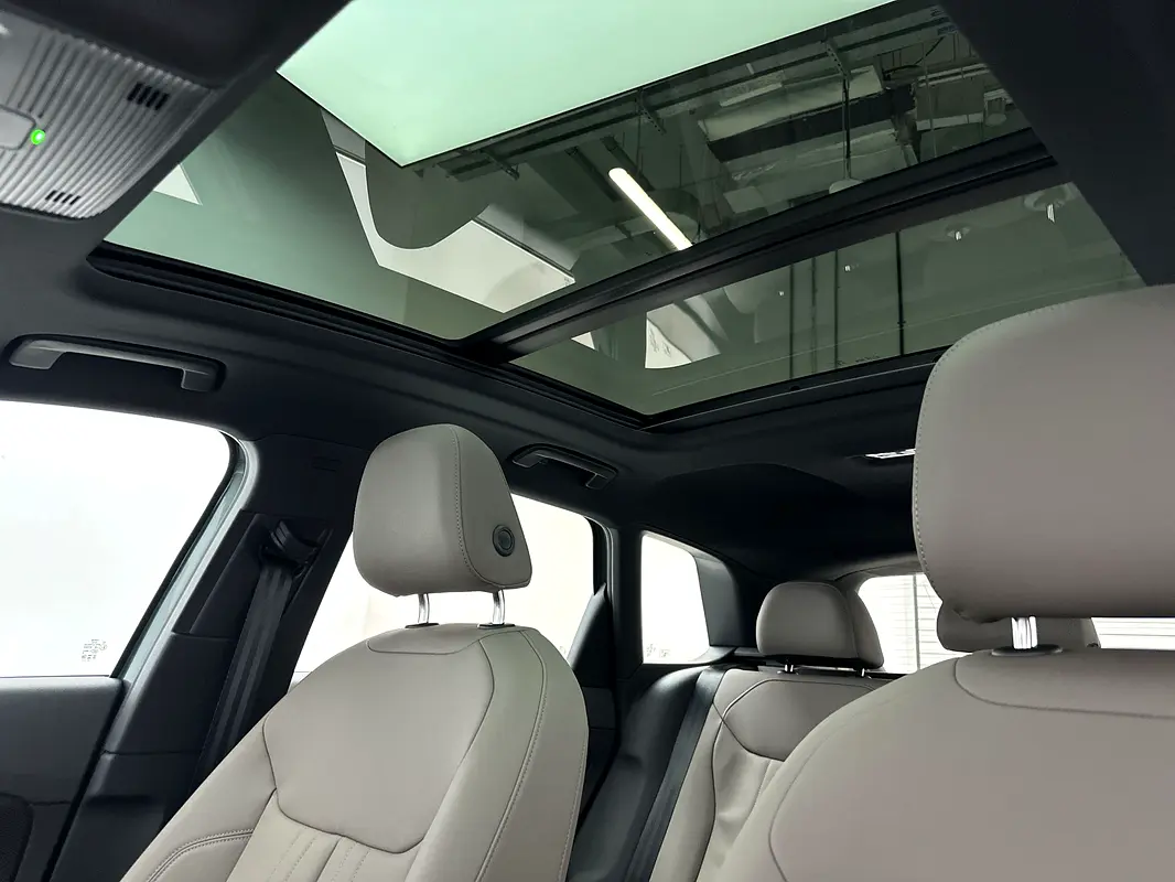 AUDI Q3 Other 2026 - photo 12 - Import Émirats | International Cars