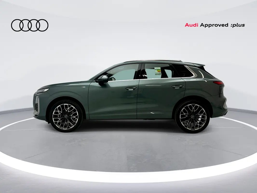 AUDI Q3 Other 2026 - photo 3 - Import Émirats | International Cars