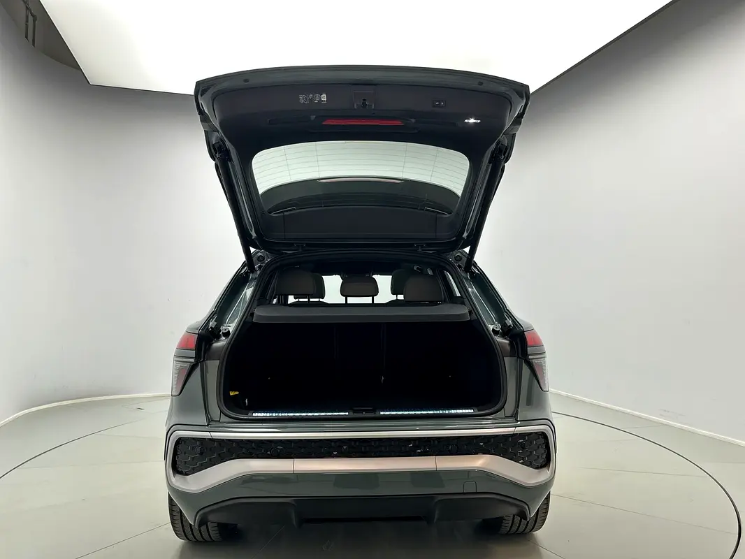 AUDI Q3 Other 2026 - photo 6 - Import Émirats | International Cars