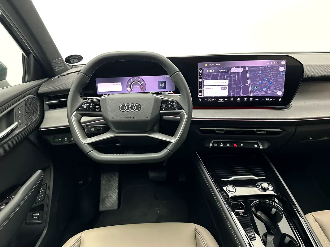 AUDI Q3 Other 2026 - photo 8 - Import Émirats | International Cars