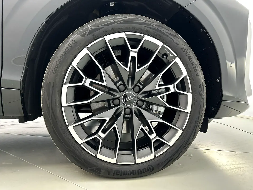 AUDI Q3 Other 2026 - photo 7 - Import Émirats | International Cars