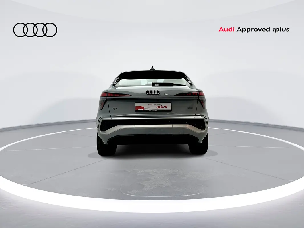 AUDI Q3 Other 2026 - photo 5 - Import Émirats | International Cars
