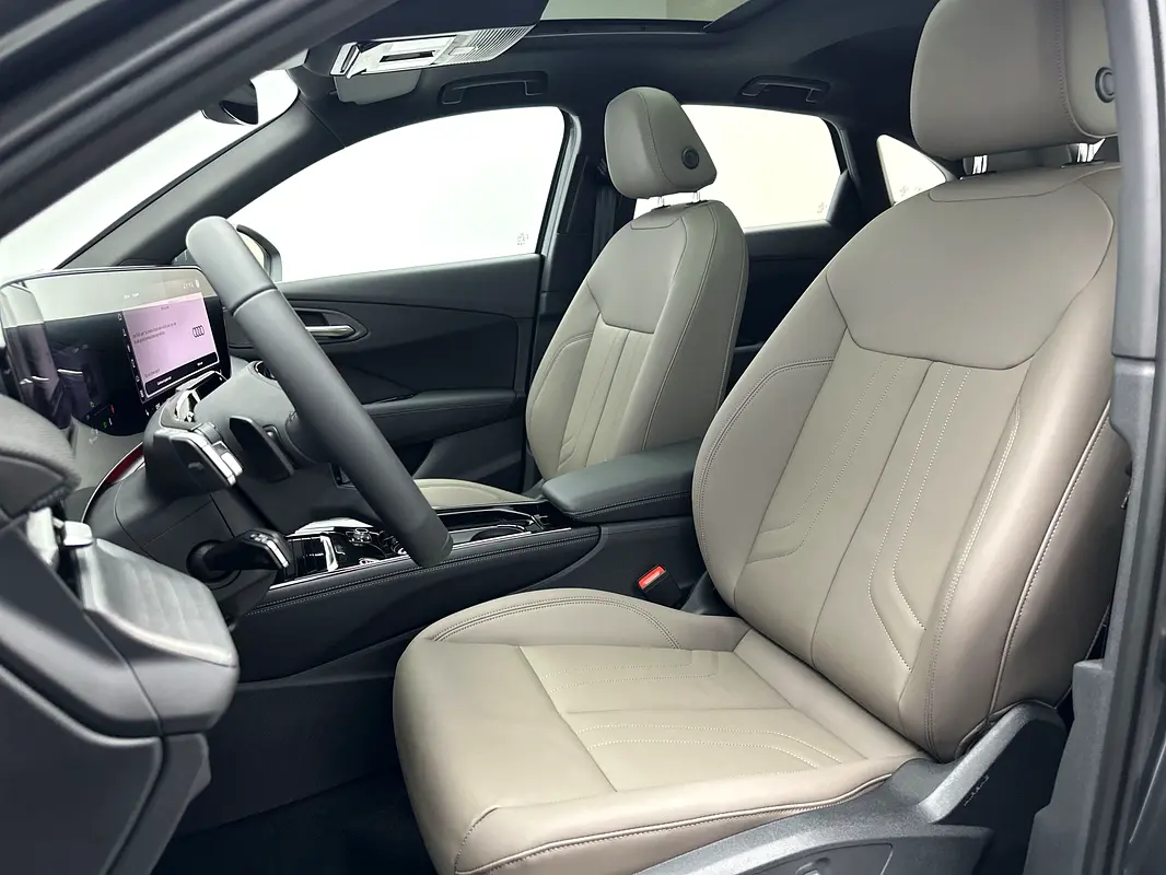 AUDI Q3 Other 2026 - photo 11 - Import Émirats | International Cars