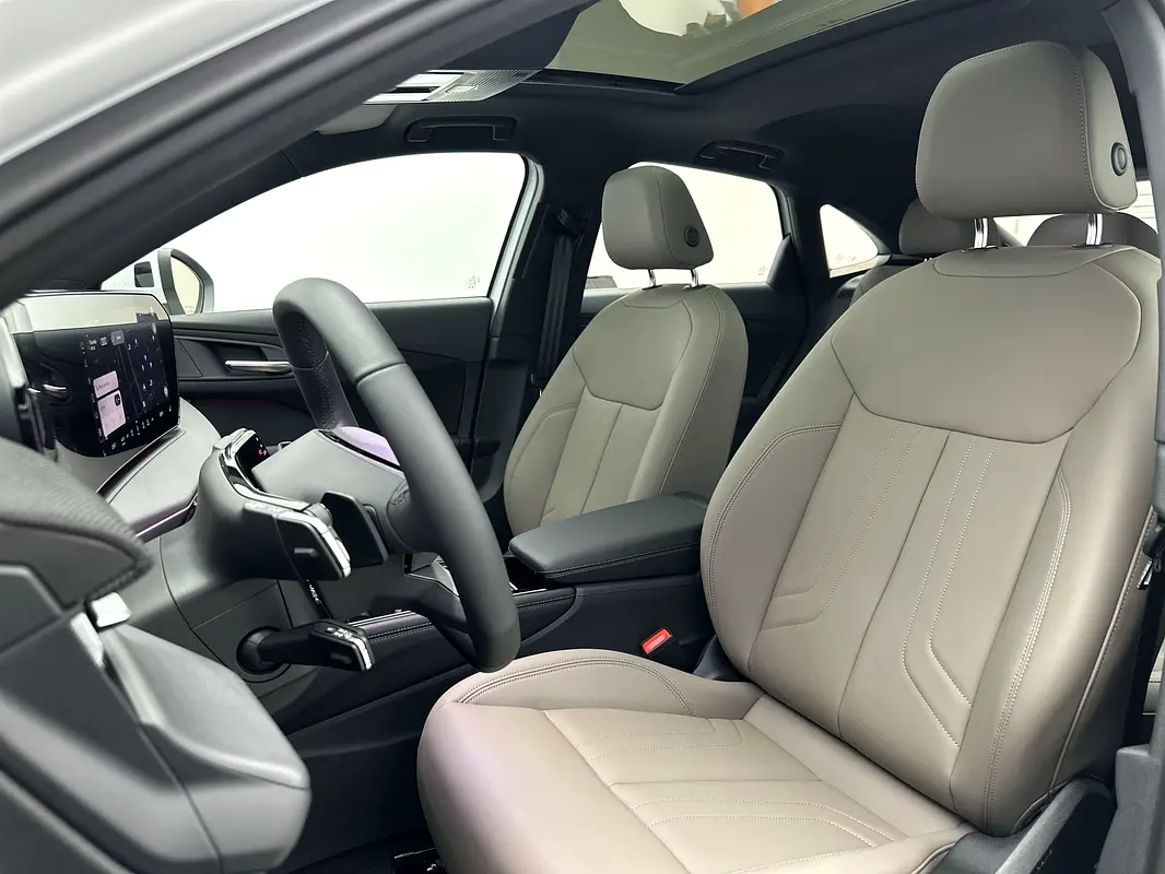 AUDI Q3 Other 2026 - photo 11 - Import Émirats | International Cars