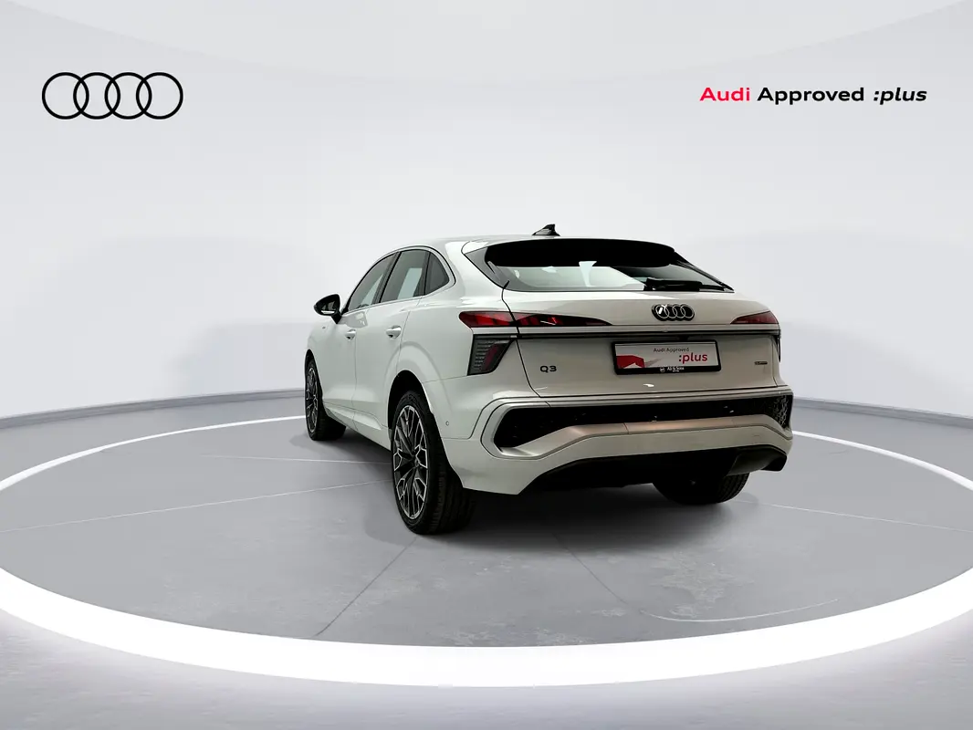 AUDI Q3 Other 2026 - photo 2 - Import Émirats | International Cars