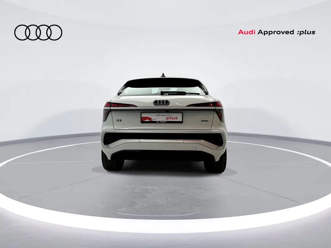 AUDI Q3 Other 2026 - photo 5 - Import Émirats | International Cars
