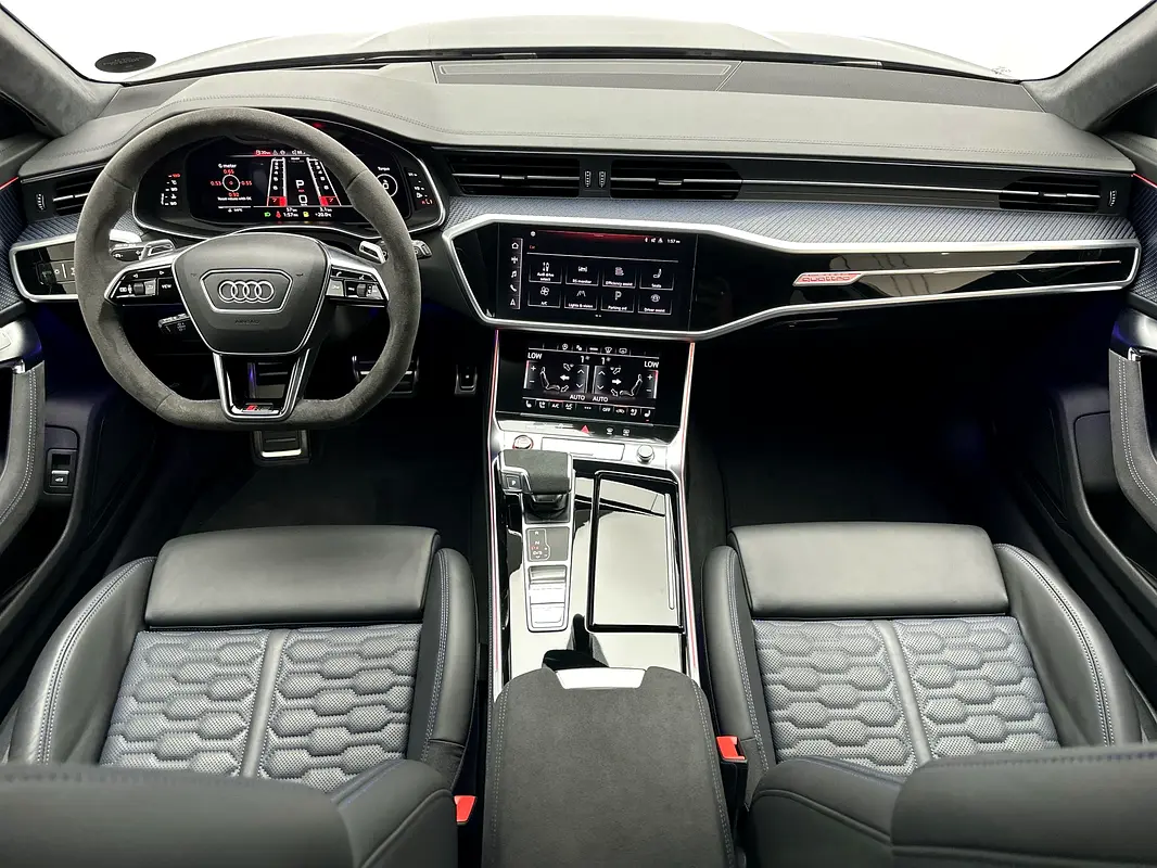 AUDI S6/RS6 Other 2024 - photo 8 - Import Émirats | International Cars