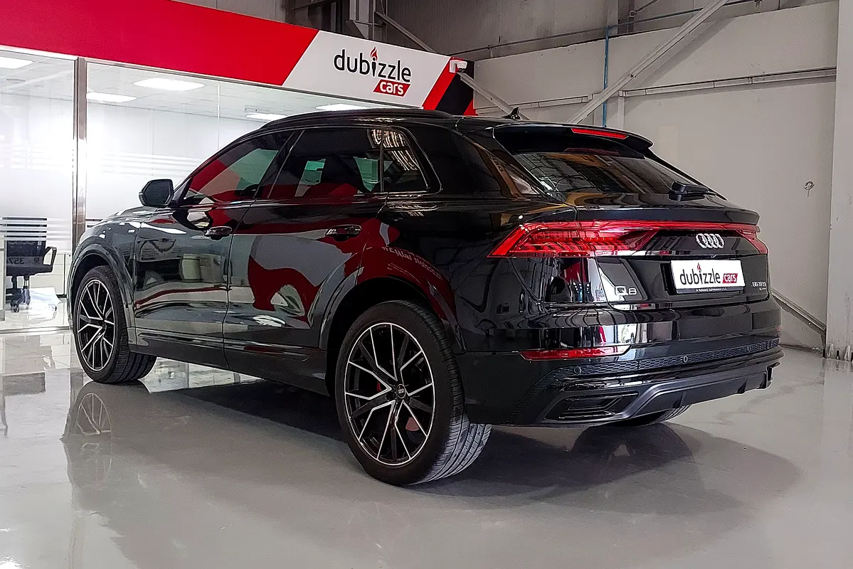 AUDI Q8 55 TFSI quattro S line 2022 - photo 9 - Import Émirats | International Cars