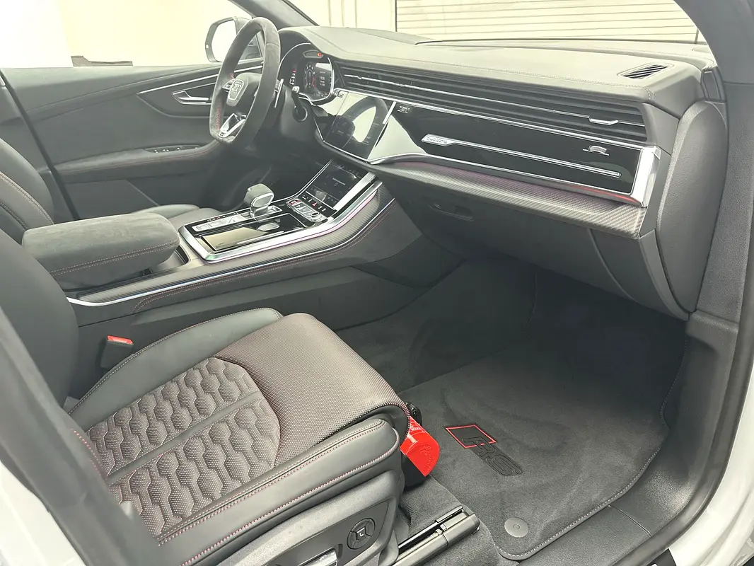 AUDI RS Q8 Carbon Black Edition 2025 - photo 7 - Import Émirats | International Cars