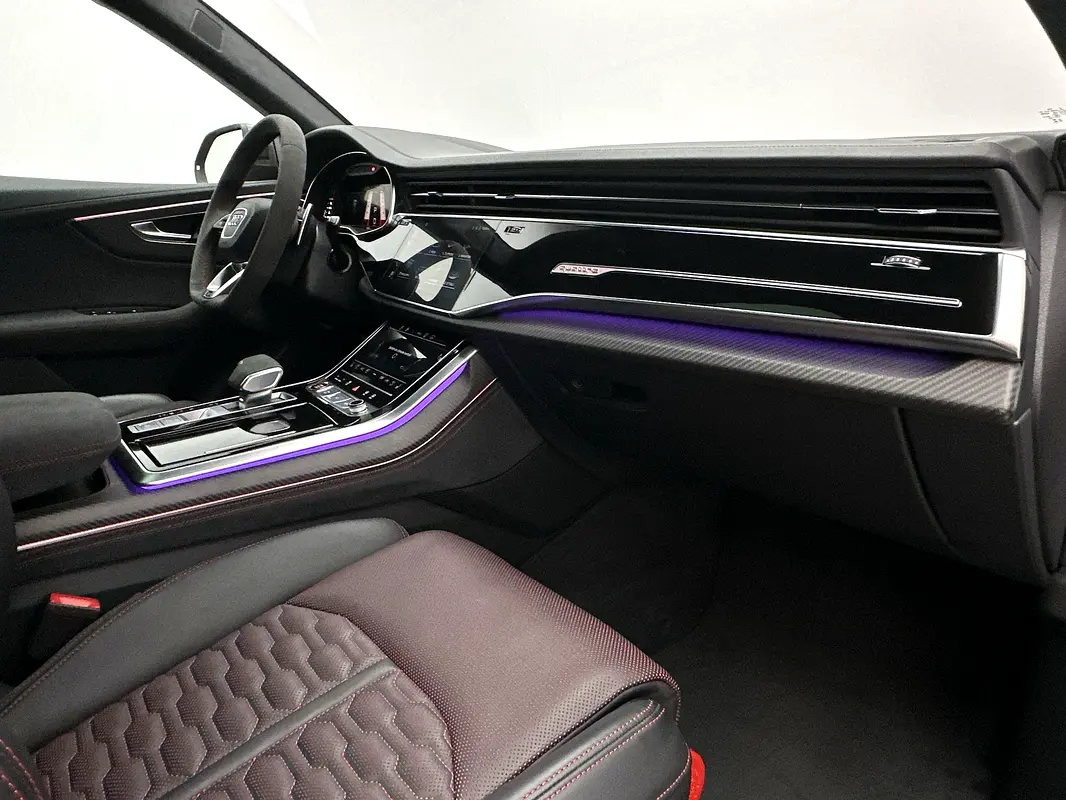 AUDI RS Q8 Carbon Black Edition 2025 - photo 10 - Import Émirats | International Cars