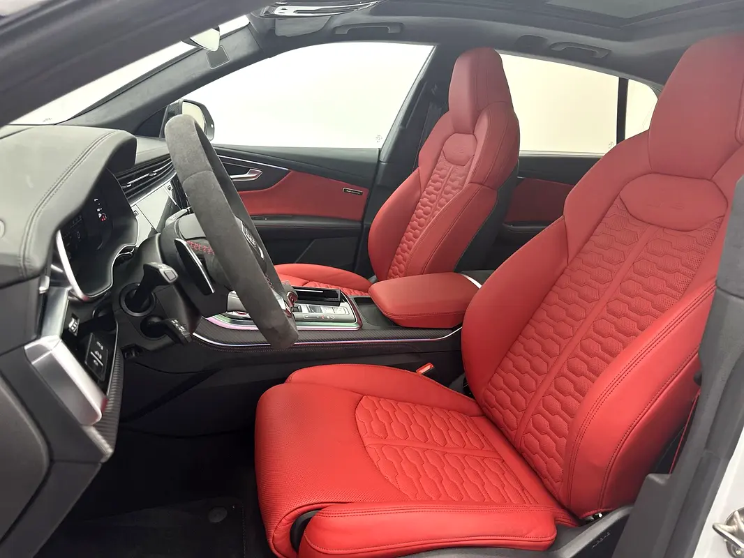 AUDI RS Q8 4.0 TFSI quattro 2023 - photo 11 - Import Émirats | International Cars