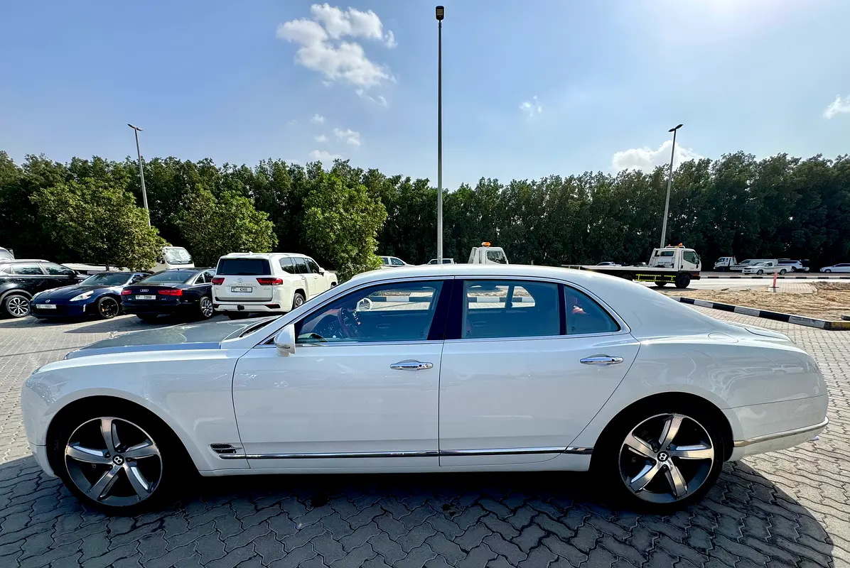 BENTLEY Mulsanne Special Edition 2013 - photo 7 - Import Émirats | International Cars