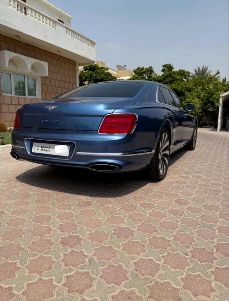 BENTLEY Flying Spur W12 2020 - photo 2 - Import Émirats | International Cars