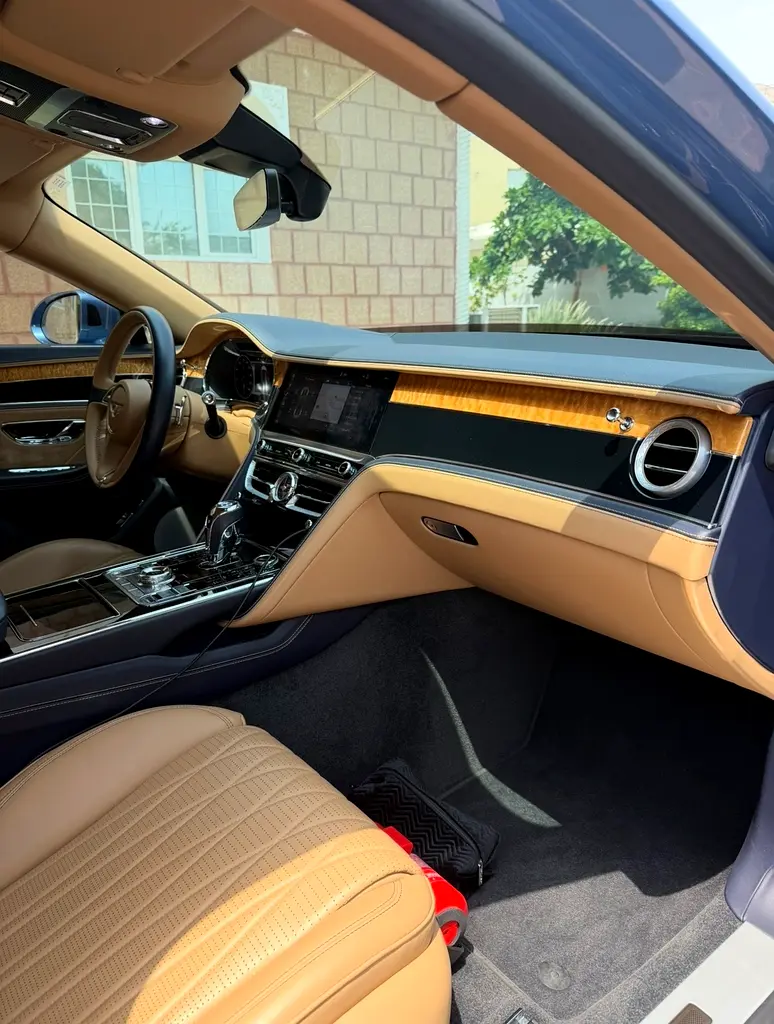BENTLEY Flying Spur W12 2020 - photo 6 - Import Émirats | International Cars