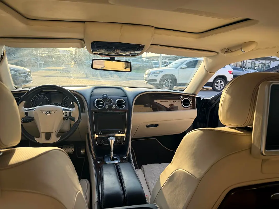 BENTLEY Flying Spur W12 2014 - photo 11 - Import Émirats | International Cars
