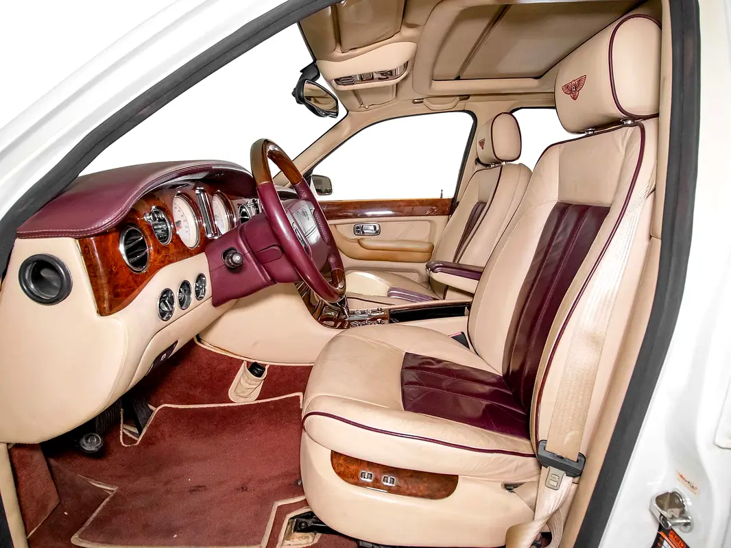 BENTLEY Arnage Other 2006 - photo 9 - Import Émirats | International Cars