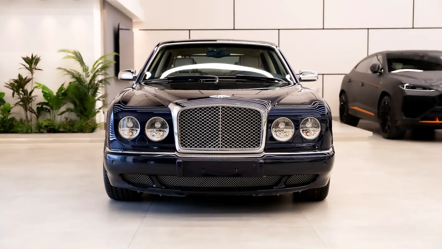 BENTLEY Arnage RL 2006 - photo 2 - Import Émirats | International Cars