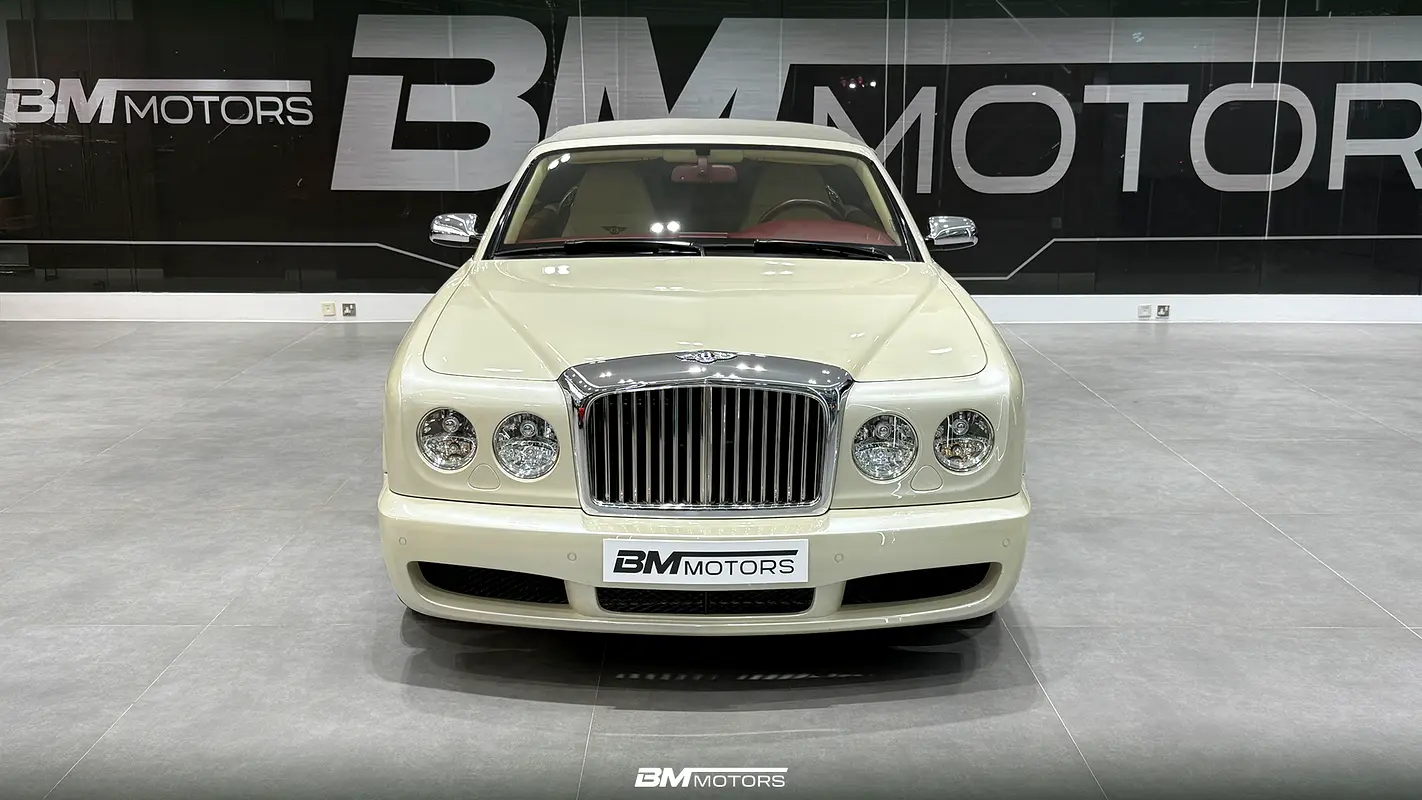 BENTLEY Azure Millionaire Edition 2007 - photo 2 - Import Émirats | International Cars