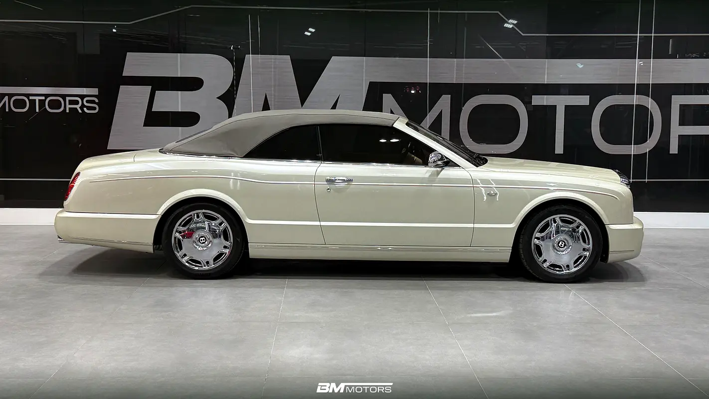 BENTLEY Azure Millionaire Edition 2007 - photo 3 - Import Émirats | International Cars