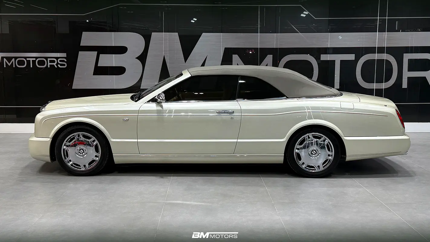 BENTLEY Azure Millionaire Edition 2007 - photo 4 - Import Émirats | International Cars