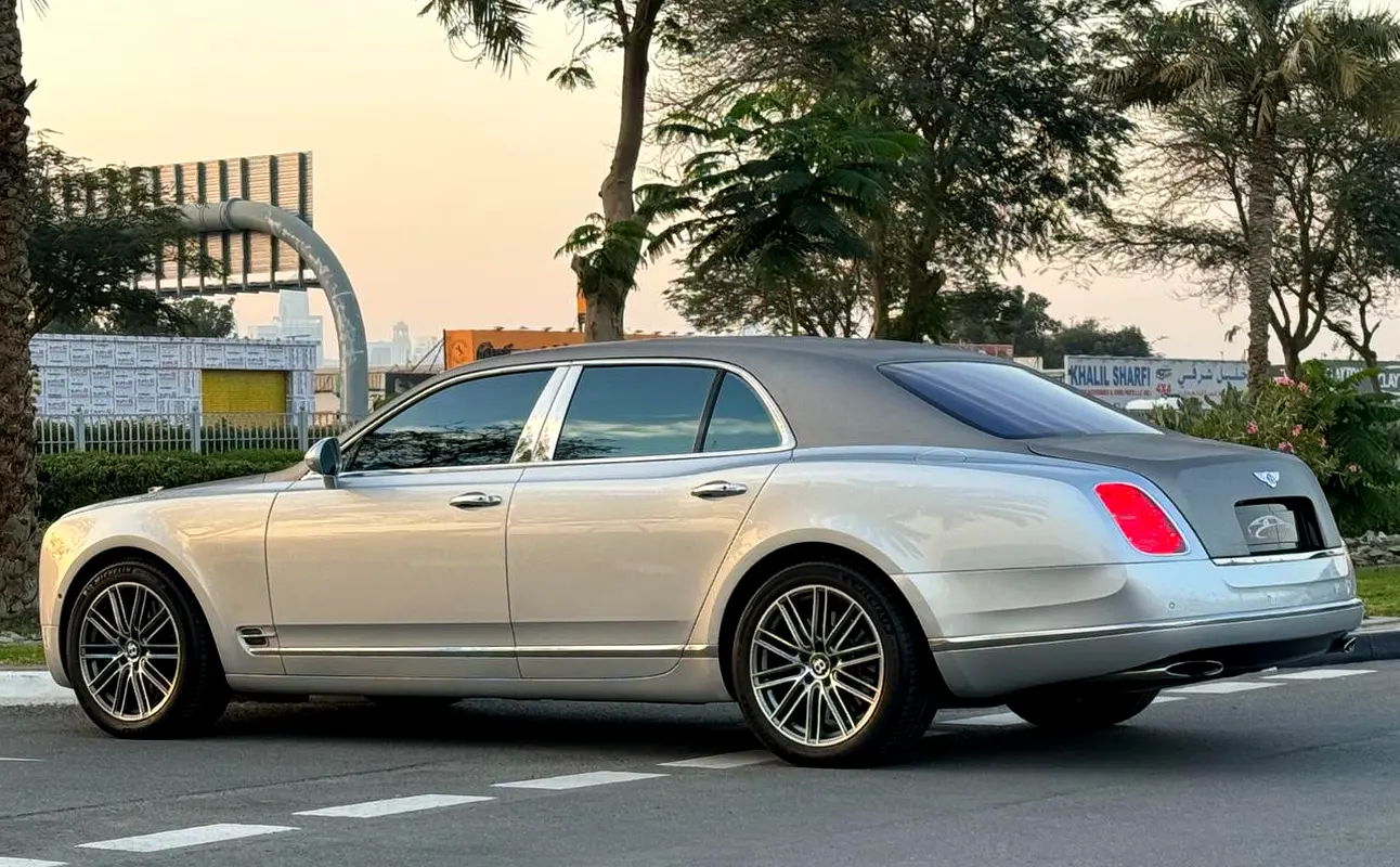 BENTLEY Mulsanne Other 2012 - photo 5 - Import Émirats | International Cars