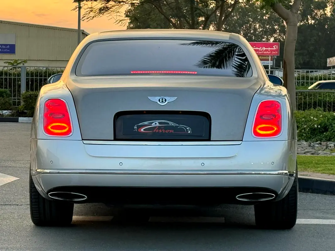 BENTLEY Mulsanne Other 2012 - photo 6 - Import Émirats | International Cars