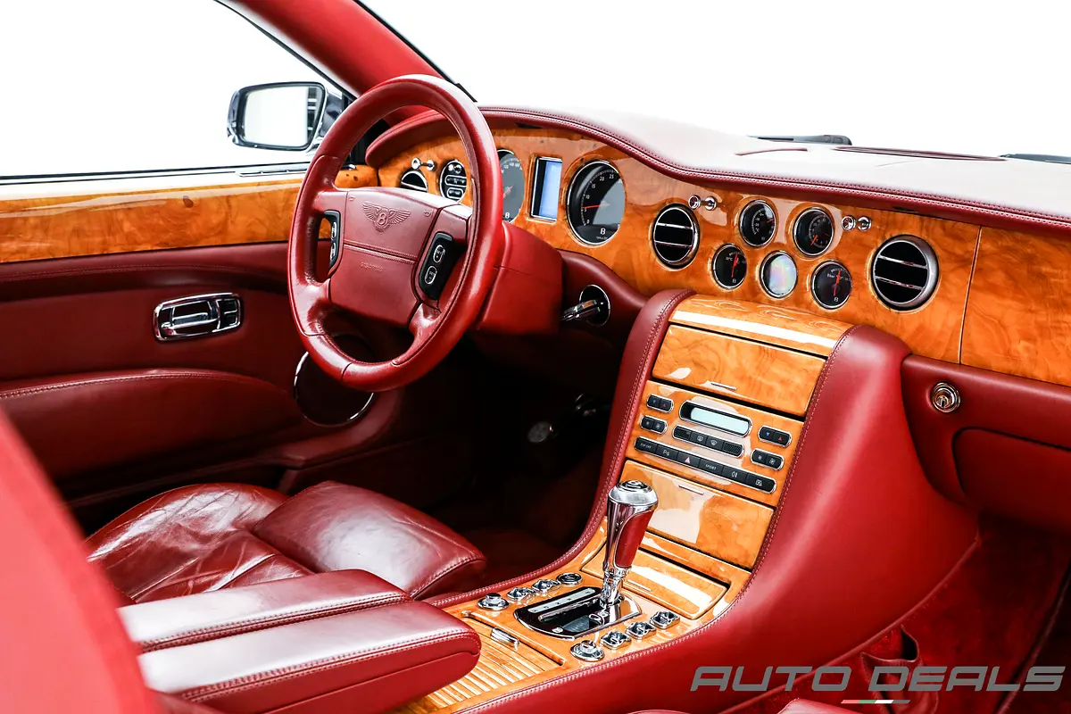 BENTLEY Brooklands Standard 2009 - photo 10 - Import Émirats | International Cars