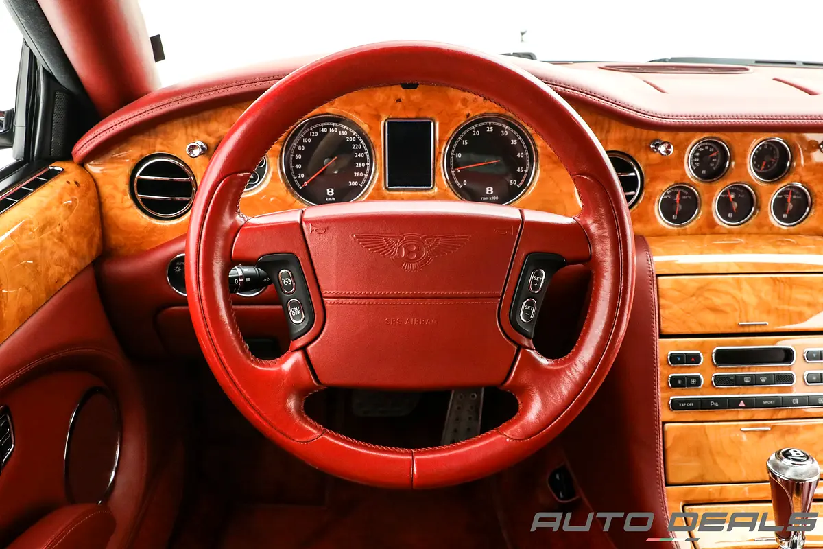 BENTLEY Brooklands Standard 2009 - photo 12 - Import Émirats | International Cars