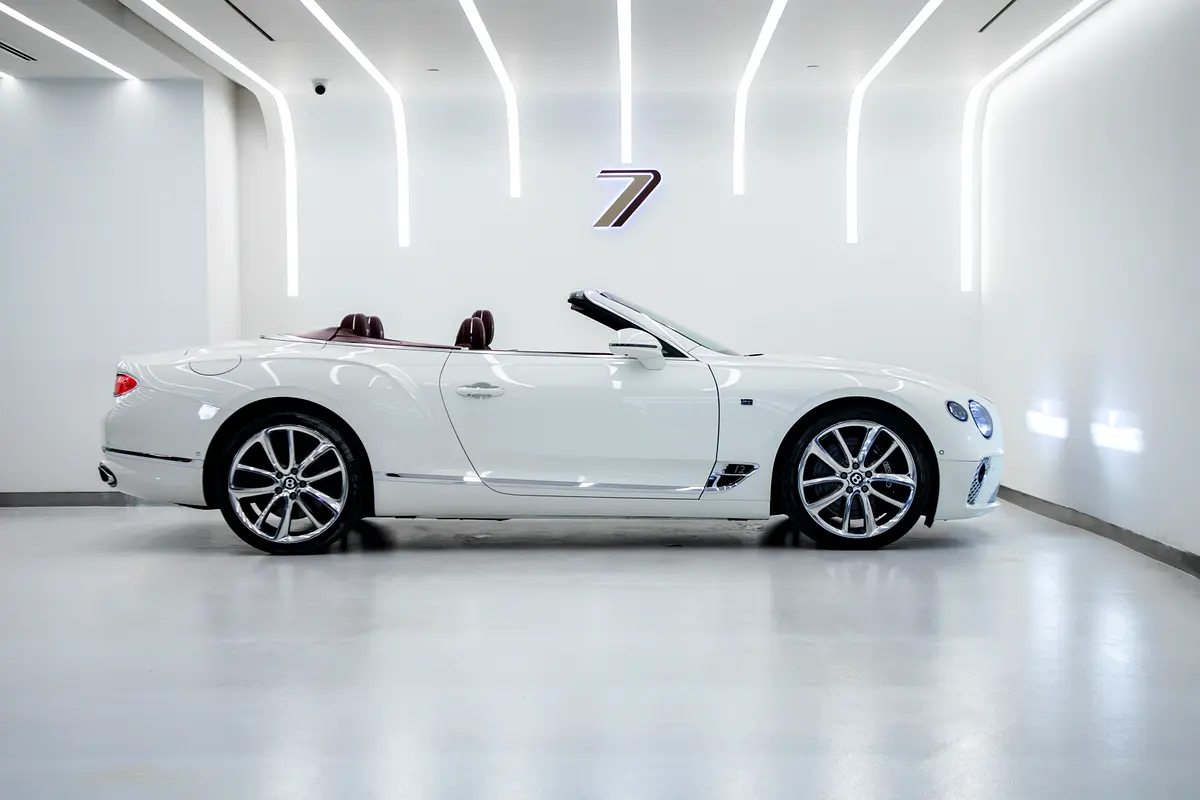 BENTLEY Continental GTC Mulliner 2020 - photo 3 - Import Émirats | International Cars