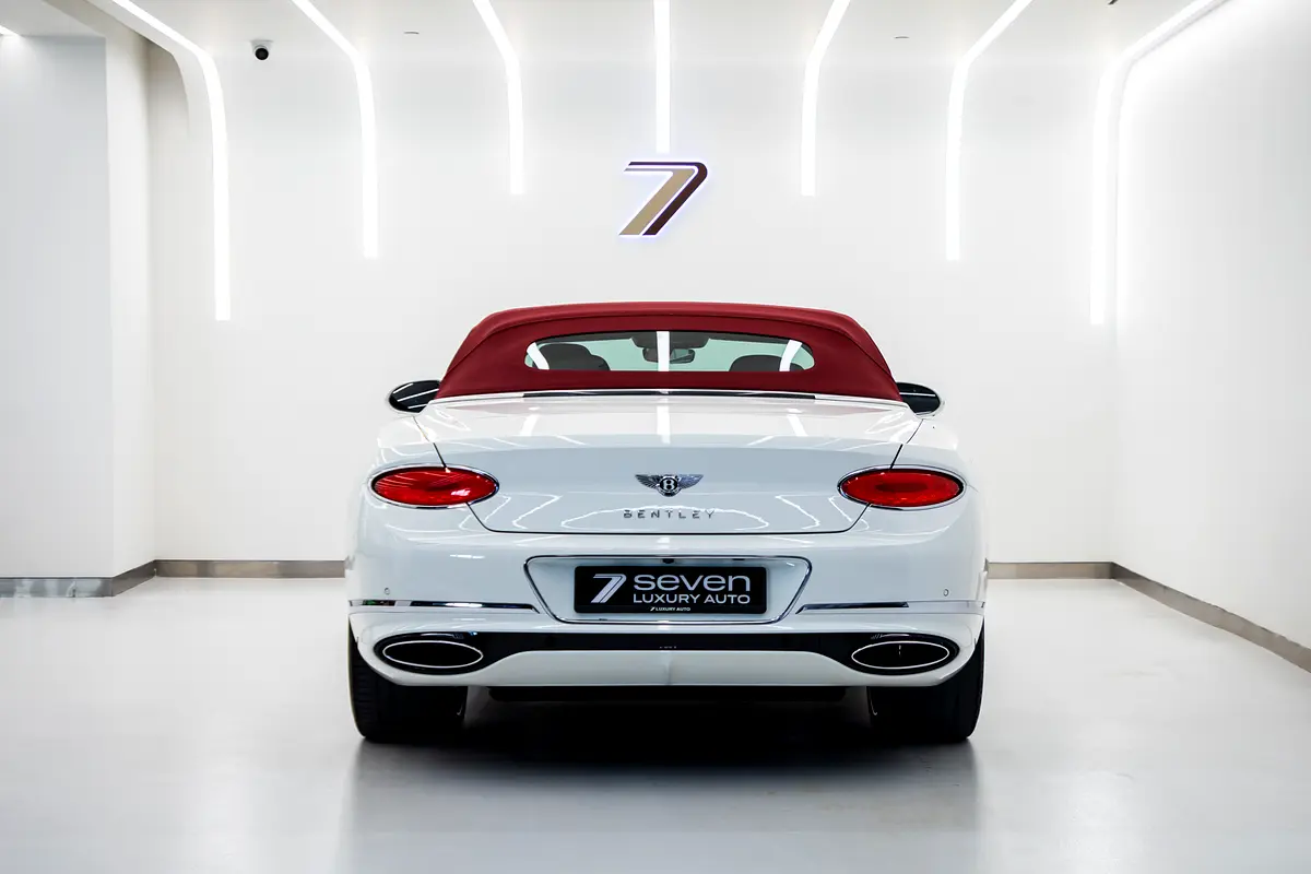 BENTLEY Continental GTC Mulliner 2020 - photo 8 - Import Émirats | International Cars