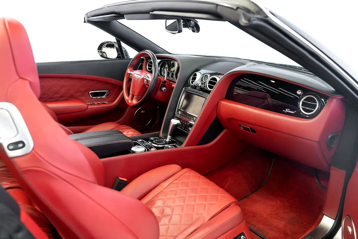 BENTLEY Continental GTC 2016 - photo 12 - Import Émirats | International Cars