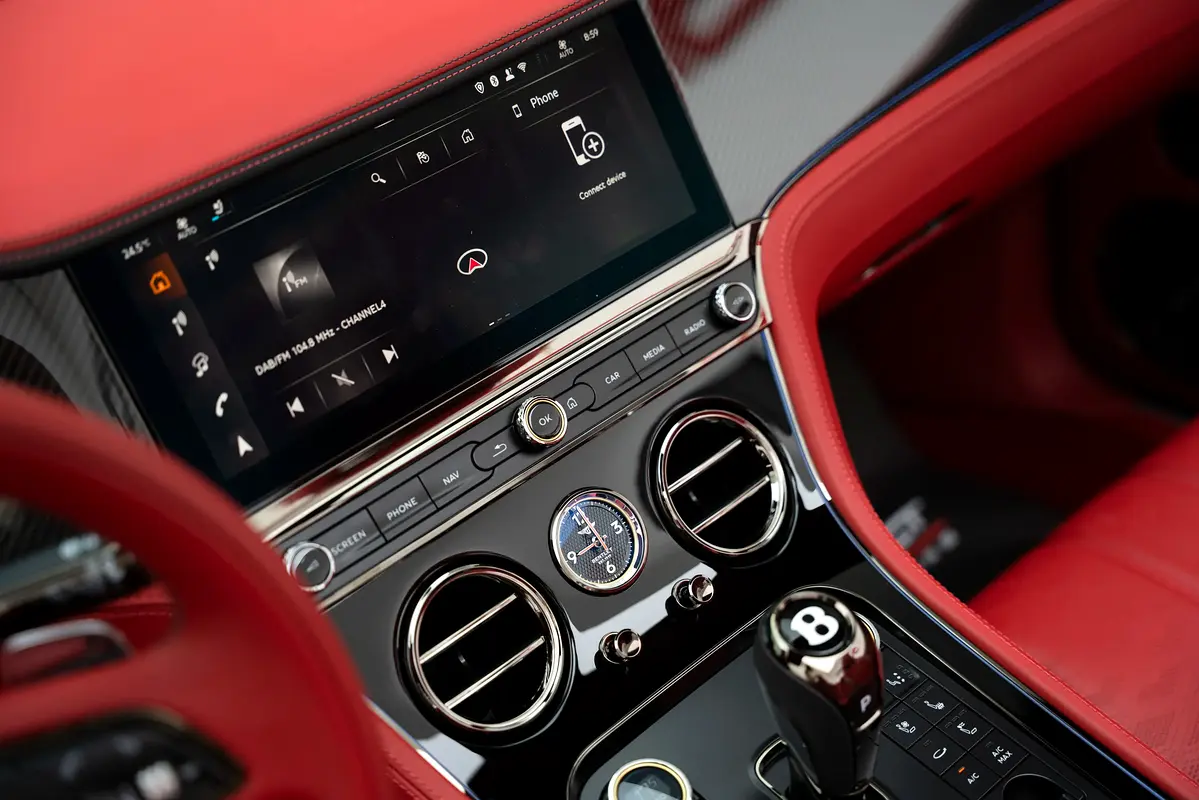 BENTLEY Continental First Edition 2025 - photo 12 - Import Émirats | International Cars