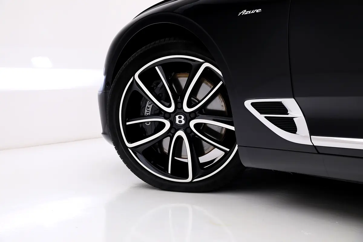 BENTLEY Continental GTC 2023 - photo 11 - Import Émirats | International Cars