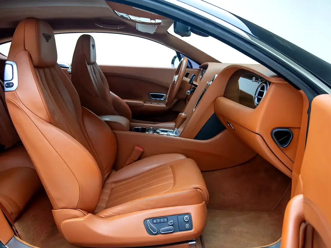 BENTLEY Continental GT V8 2013 - photo 11 - Import Émirats | International Cars
