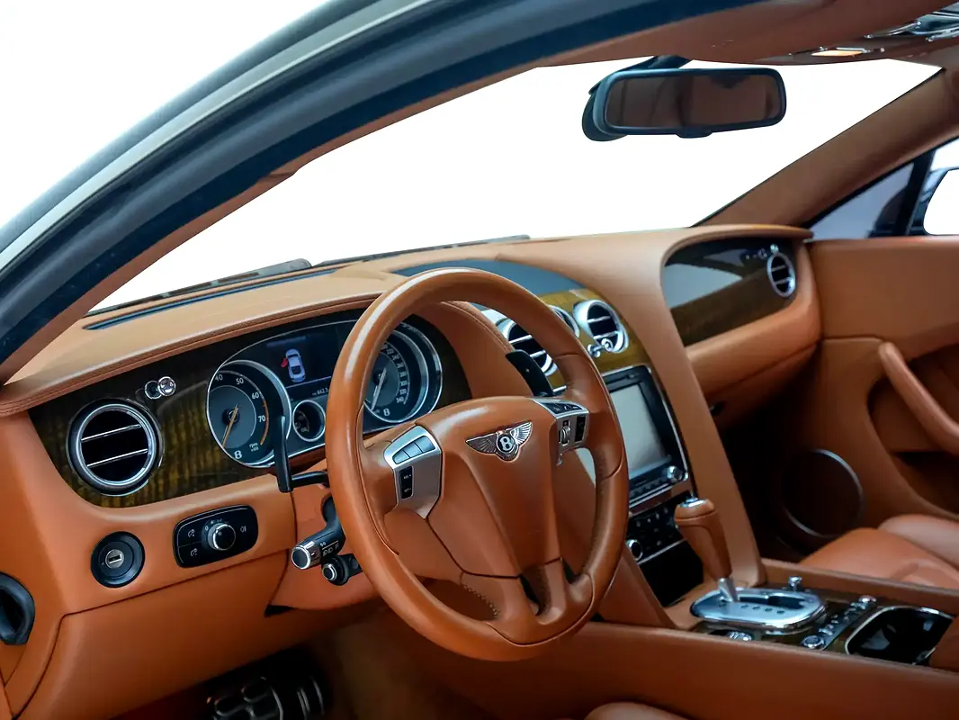 BENTLEY Continental GT V8 2013 - photo 8 - Import Émirats | International Cars