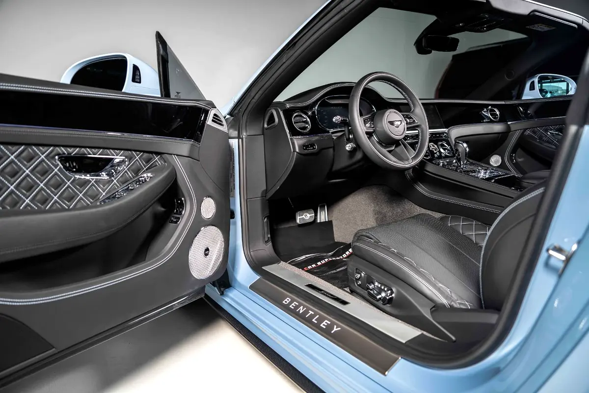 BENTLEY Continental GTC Speed 2022 - photo 11 - Import Émirats | International Cars