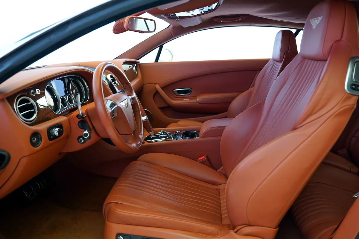 BENTLEY Continental GT V8 2016 - photo 3 - Import Émirats | International Cars