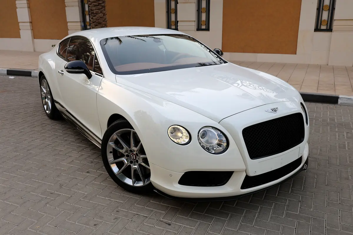 BENTLEY Continental GT V8 S 2015 - photo 2 - Import Émirats | International Cars