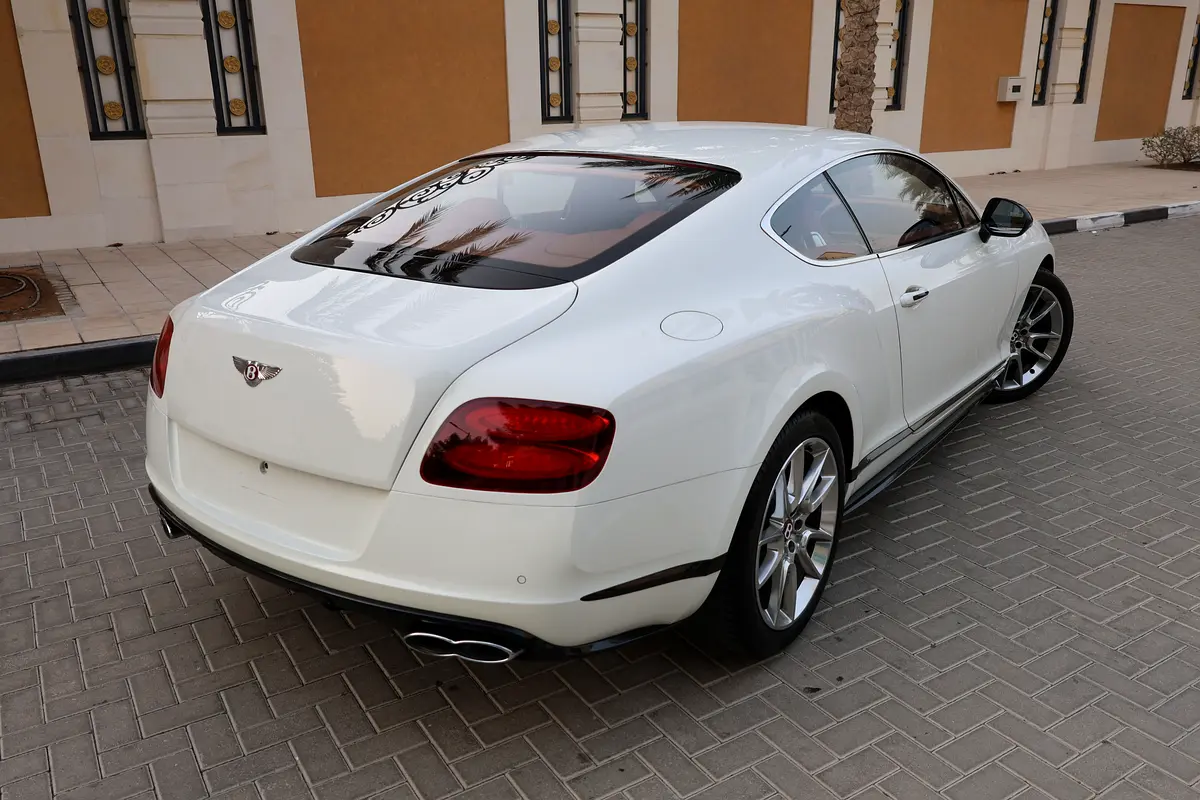 BENTLEY Continental GT V8 S 2015 - photo 4 - Import Émirats | International Cars
