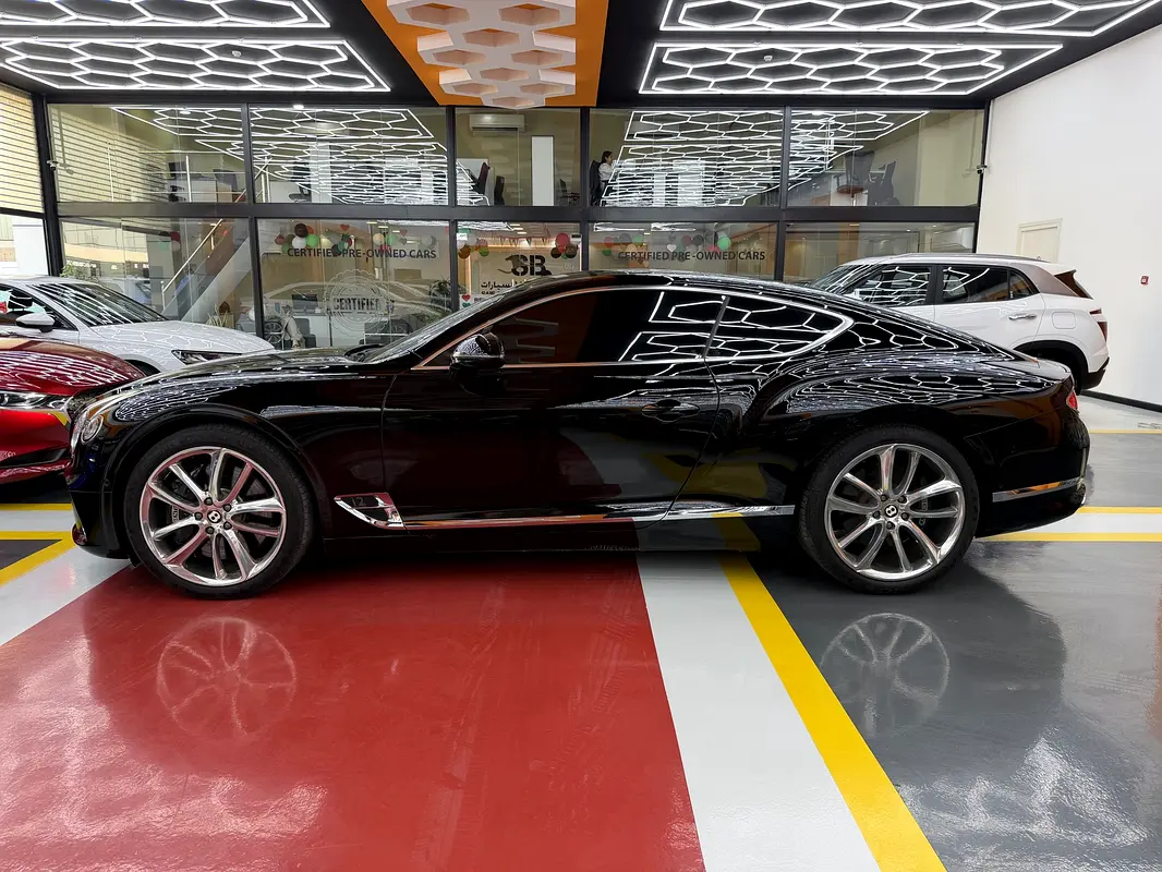 BENTLEY Continental GT 100th Anniversary Edition 2019 - photo 8 - Import Émirats | International Cars
