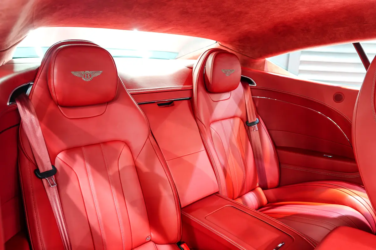 BENTLEY Continental GT W12 2020 - photo 11 - Import Émirats | International Cars