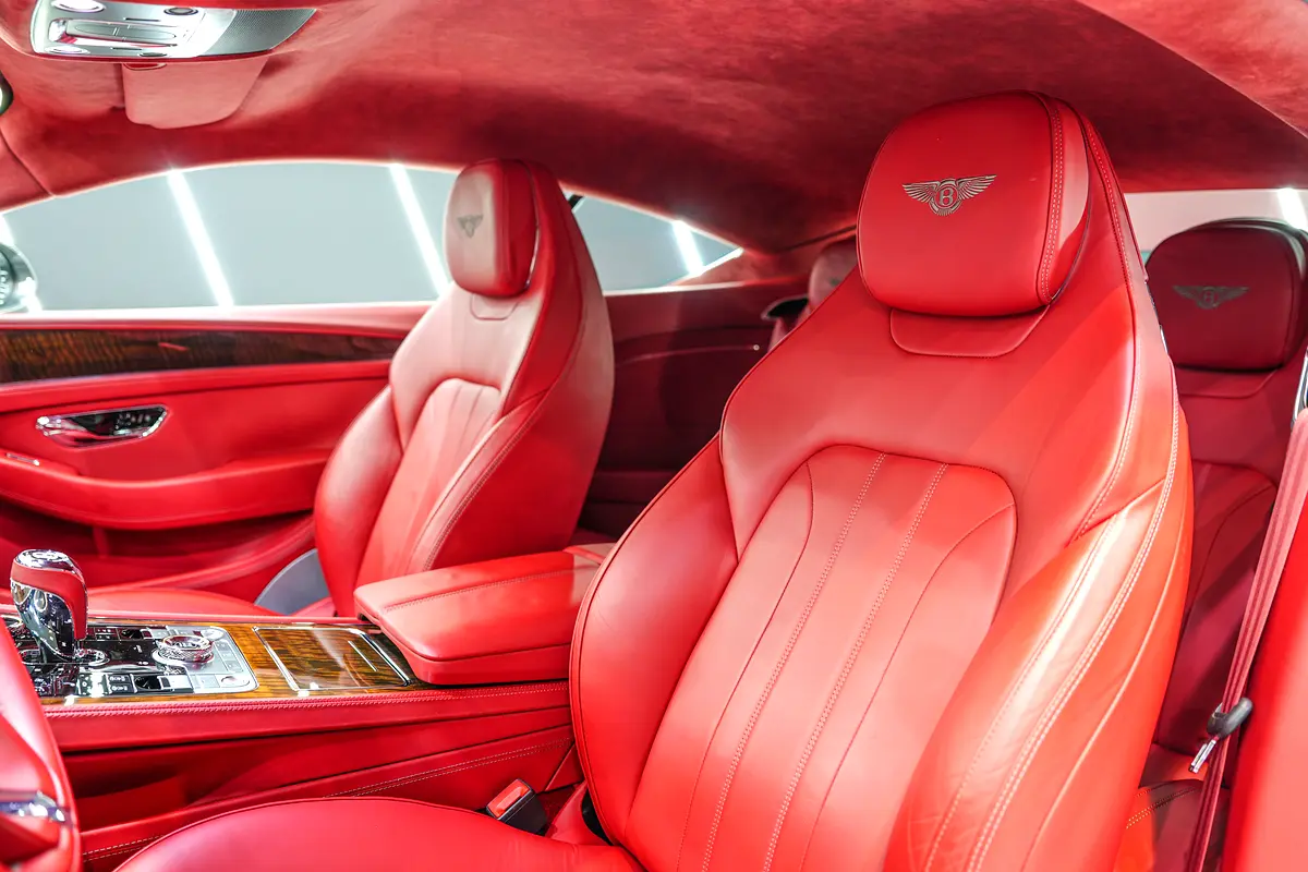 BENTLEY Continental GT W12 2020 - photo 7 - Import Émirats | International Cars