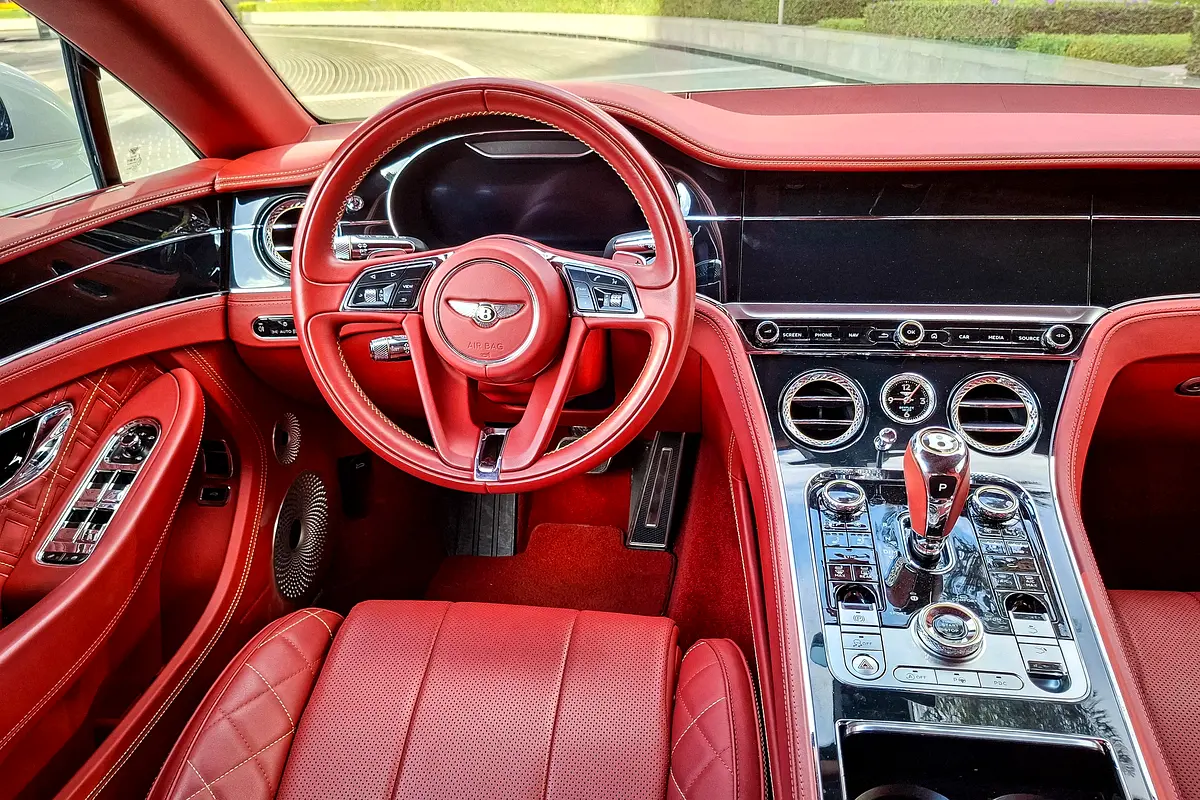 BENTLEY Continental First Edition 2019 - photo 10 - Import Émirats | International Cars