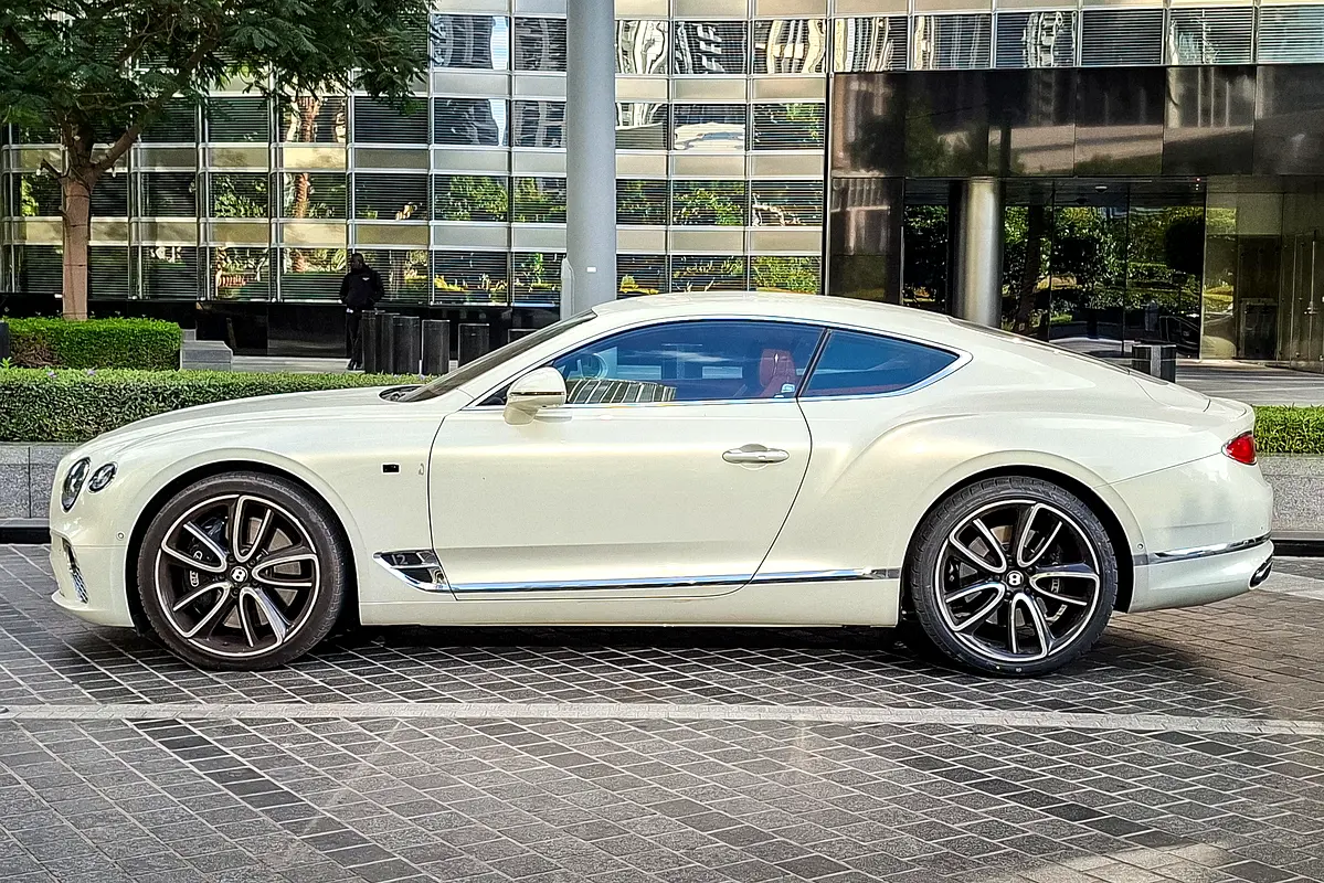 BENTLEY Continental First Edition 2019 - photo 5 - Import Émirats | International Cars