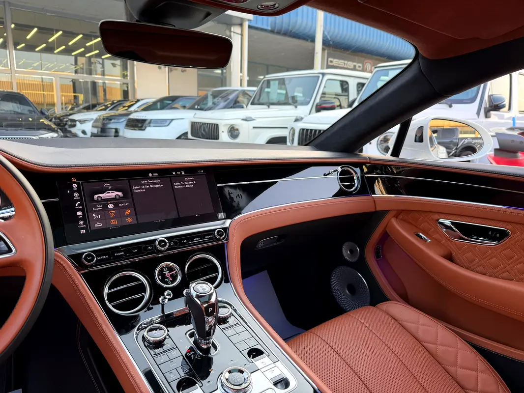 BENTLEY Continental GT V8 2022 - photo 10 - Import Émirats | International Cars