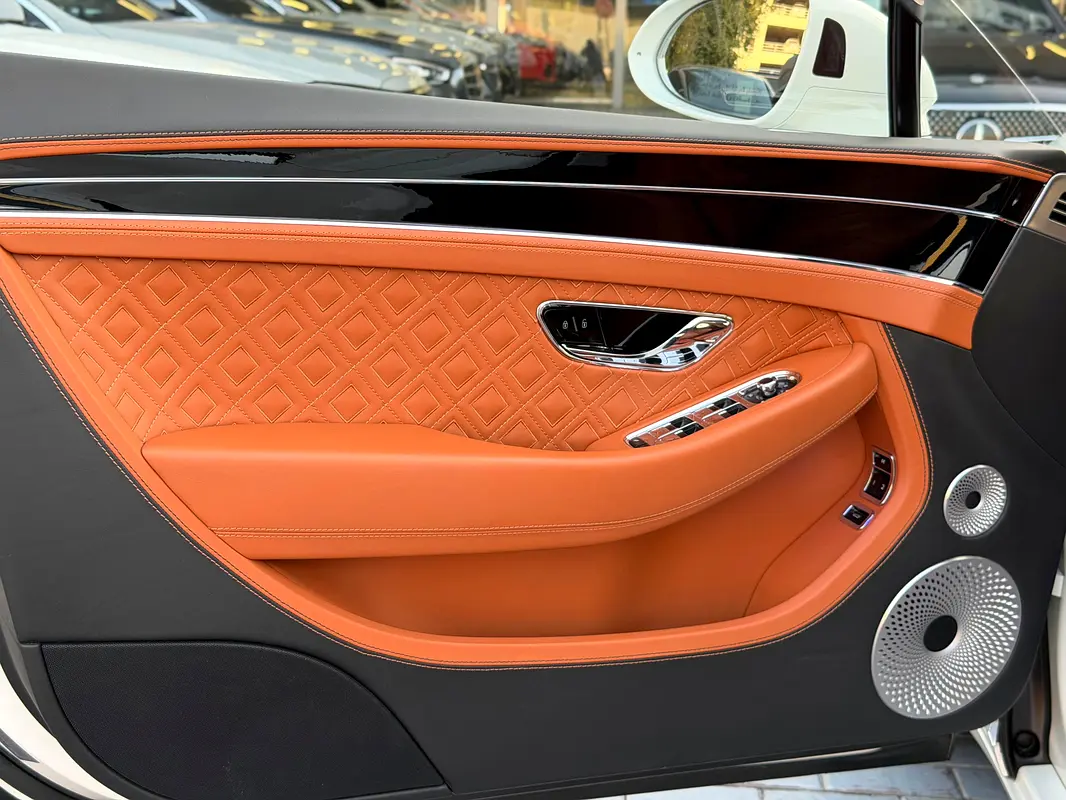 BENTLEY Continental GT V8 2022 - photo 5 - Import Émirats | International Cars