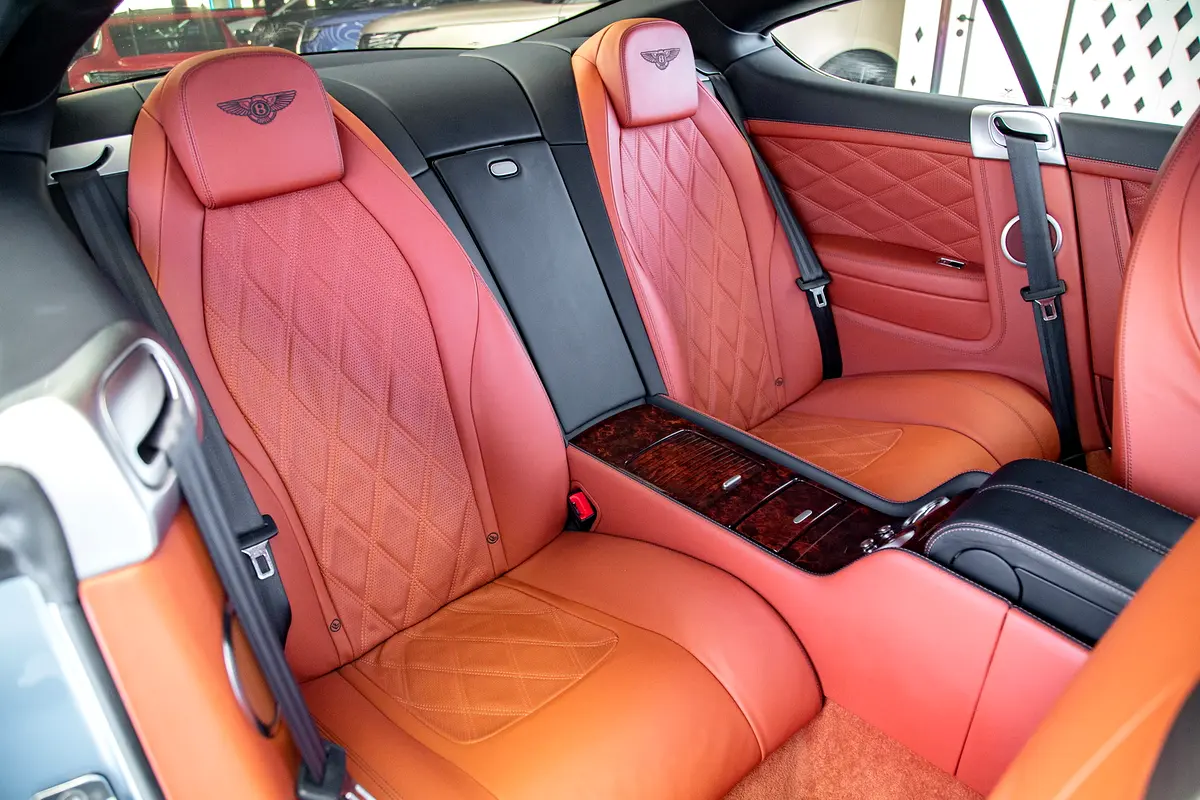 BENTLEY Continental GT Speed 2014 - photo 12 - Import Émirats | International Cars