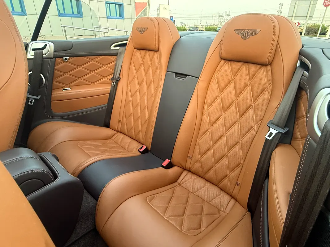 BENTLEY Continental GTC Speed 2014 - photo 12 - Import Émirats | International Cars