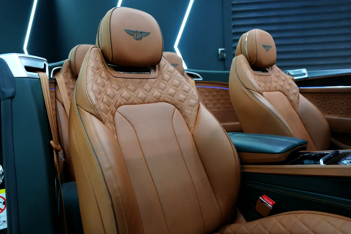 BENTLEY Continental GTC 2022 - photo 10 - Import Émirats | International Cars